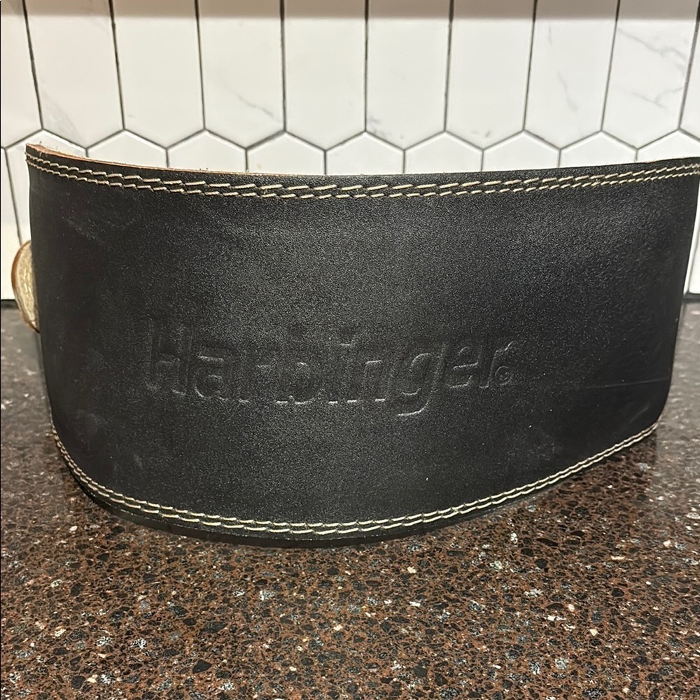 Harbinger Black Leather 6" Padded Weightlifting Belt with Suede Lining XL - 49”
